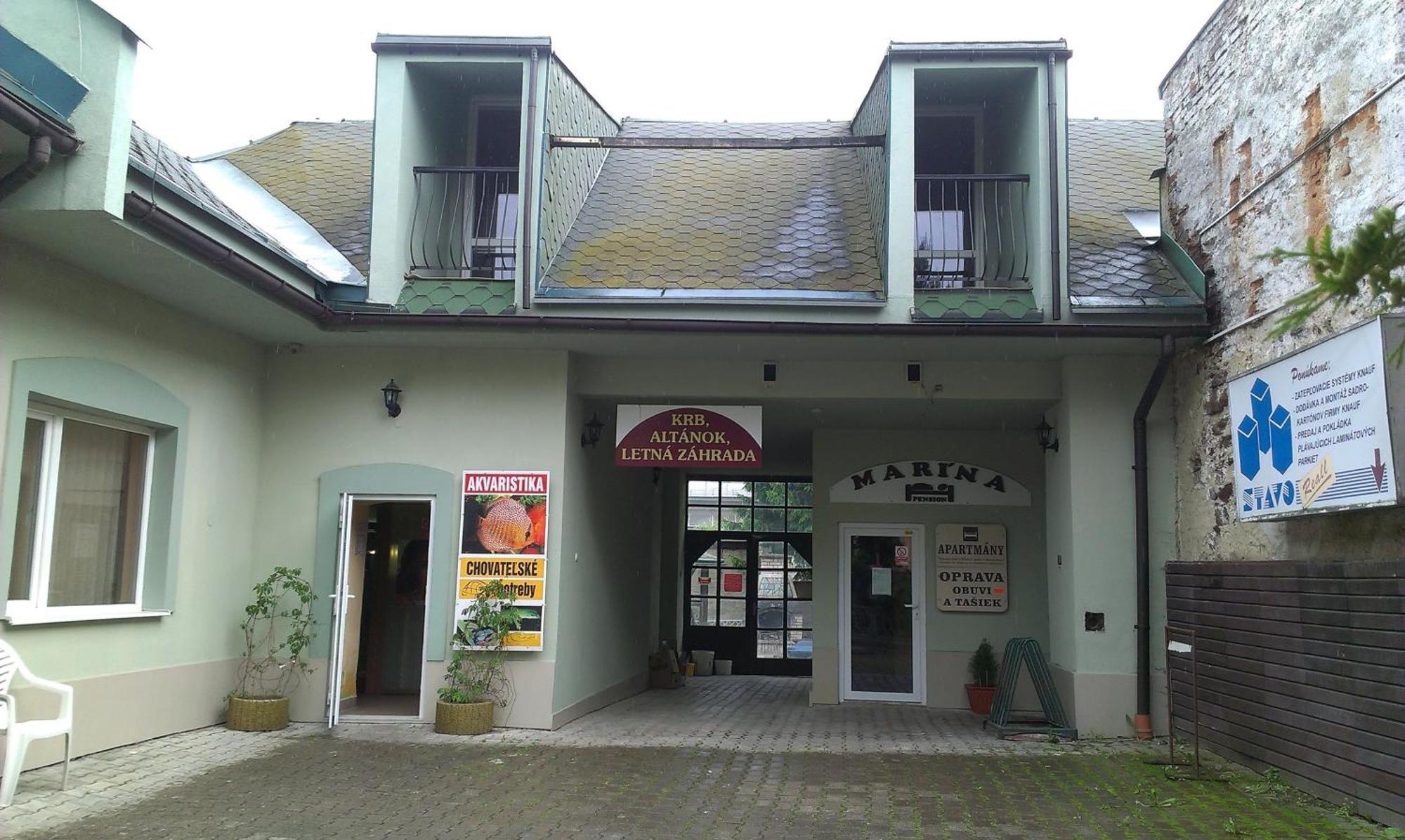 ברזנו Penzion Marina Pri Slovenskej Restauracii מראה חיצוני תמונה